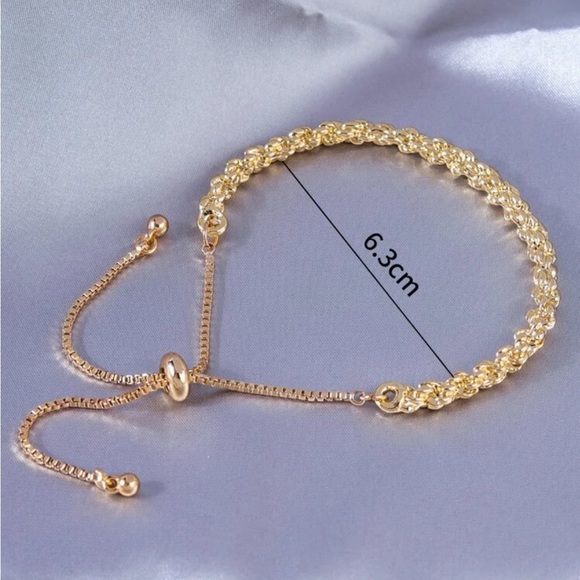 18K Gold Minimalist Ajustable Chain Bracelet✨ - Picture 3 of 3